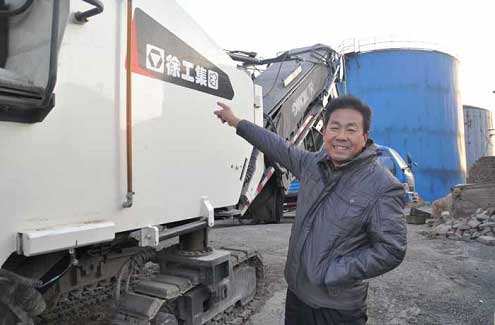 走訪北京立新道路養(yǎng)護公司總經(jīng)理 劉立新